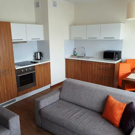 Trzynastka Apartment *